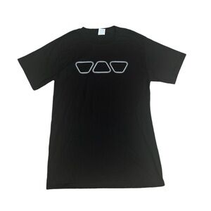 Schluter || NWOT || Black Unisex Tee